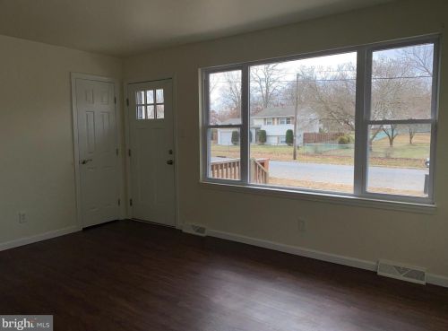 4629 Noel Dr, Newfield, NJ 08344-9121