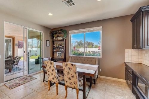 1433 Venetian Mallow Ct, Beaumont CA  92223-8639 exterior