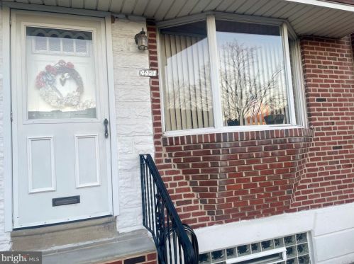 4421 Bleigh Ave, Philadelphia, PA 19136-4004