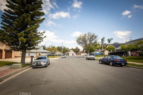 2438 Calaveras Pl, Ontario CA  91761-6205 exterior