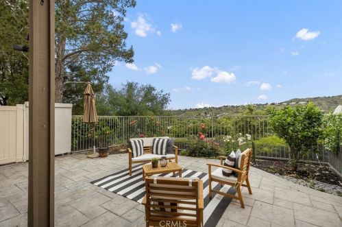 27 Spoon Ln, Trabuco Canyon, CA 92679-4925