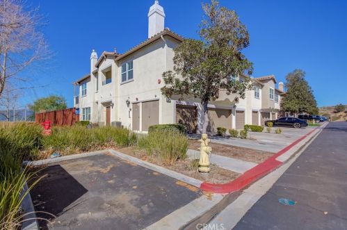 15647 Vista Way, Lake Elsinore, CA 92532-0443