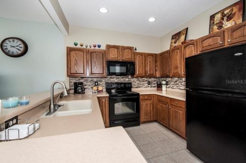 6899 47th Ln, Pinellas Park, FL 33781-5252