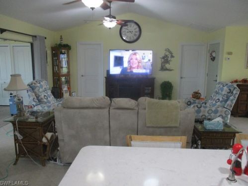4472 Lake Heather Cir, Saint James City FL  33956-2614 exterior