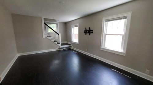 1109 12th Ave, Green Bay, WI 54304-2644