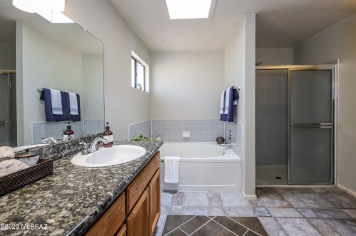 1480 Cyn Shadows Ln, Tucson AZ 85739-1096 exterior