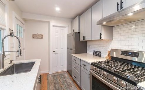 50 Ivy Hill Rd, Mahopac NY  10541-1208 exterior