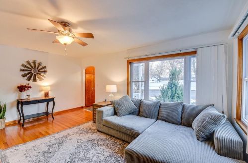 328 Division St, Dodgeville WI  53533-1510 exterior