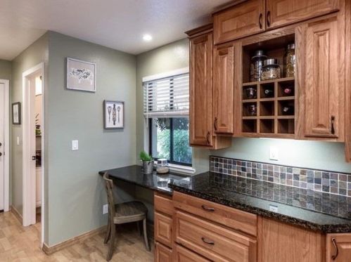 17165 Creekside Cir, Morgan Hill CA  95037-4647 exterior