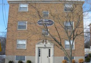 2361 Ravine St, Cincinnati OH  45219-1153 exterior