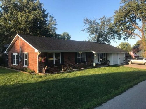 411 Clinton St, Georgetown, KY 40324-1266
