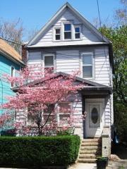 79 57th St, Bayonne, NJ 07002-3311