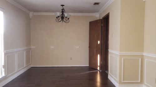 2216 Hurstview Dr, Hurst TX  76054-2916 exterior