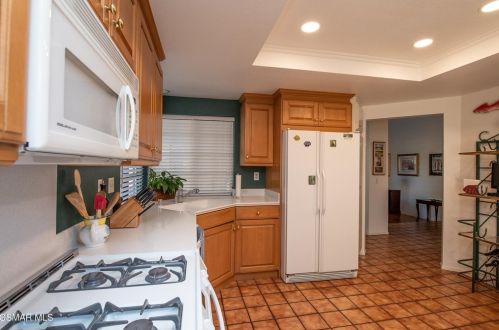 3683 Via Pacifica Walk, Oxnard CA  93035-2224 exterior