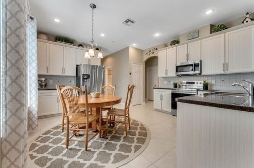 9803 Sweetleaf St, Orlando, FL 32827-6808