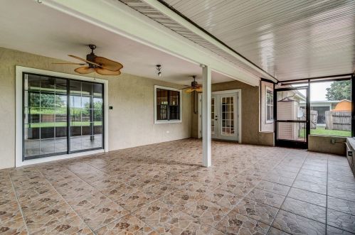 22528 Southshore Dr, Land O Lakes FL  34639-4726 exterior