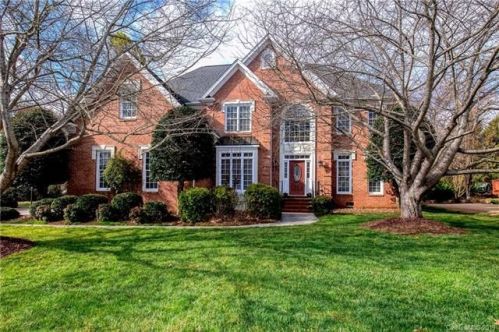 11917 Darby Chase Dr, Charlotte, NC 28277-3226