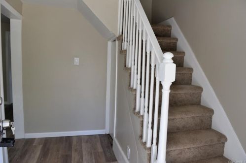 19 Ulster Ave, Walden NY  12586-1413 exterior