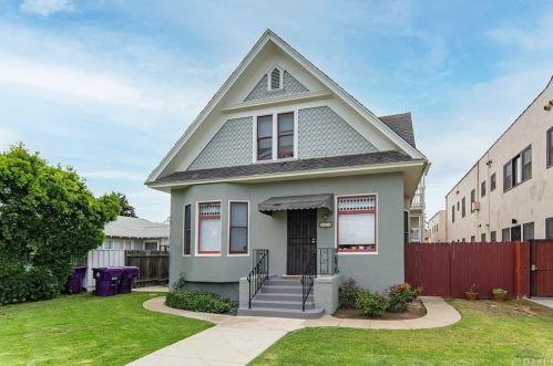 826 Obispo Ave, Long Beach, CA 90804-5036