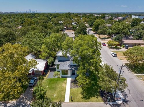 2019 Brentwood St, Austin TX  78752-4105 exterior