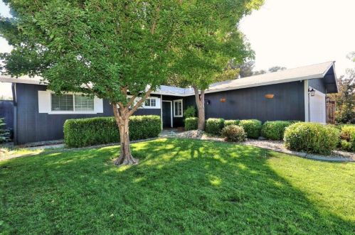 6990 Brayton Ave, Citrus Heights CA  95621-6409 exterior