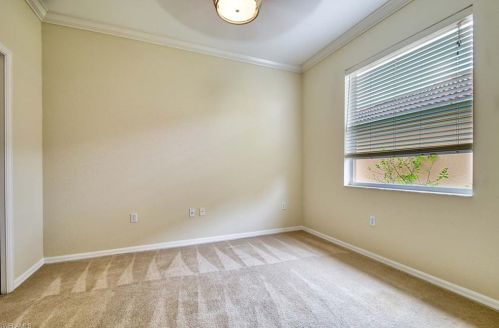 14346 Manchester Dr, Naples FL  34114-8626 exterior