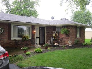 992 Mystic Ln, Troy, OH 45373-2255