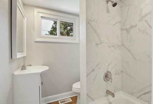 7704 39 Ave, Kenosha WI 53142-4352 exterior