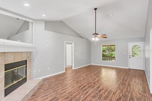 18200 Lake Gibson Ln, Umatilla FL  32784-7120 exterior