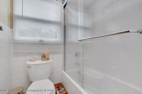 10 Webster Dr, Hazlet NJ 07730-1444 exterior