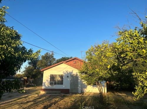 3370 Duffy St, San Bernardino, CA 92407-6204