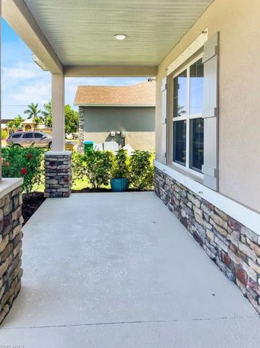 4309 16th Pl, Cape Coral, FL 33914-7430