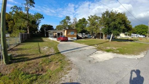 9615 162nd St, Summerfield, FL 34491-5943