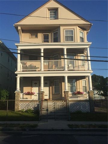 138 Sumter St, Providence, RI 02907-2117