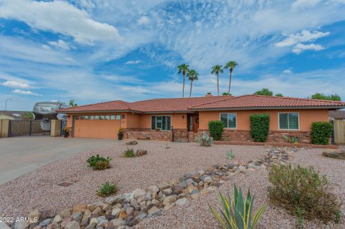 5362 Dolphin Ave, Mesa, AZ 85206-2222