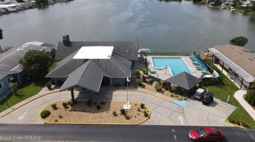 307 Basswood Ct, Cocoa FL  32926-3159 exterior