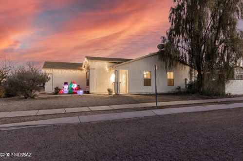 1955 Nava Dr, Tucson, AZ 85746-3412