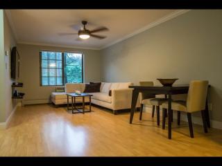 917 Thoreau Ct, Mahwah NJ  07430-2358 exterior