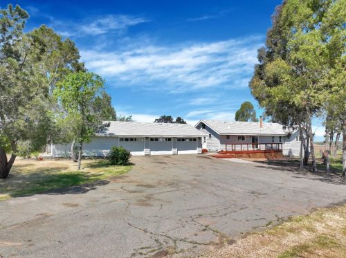 8386 Porter Rd, Sheridan, CA 95681-9714