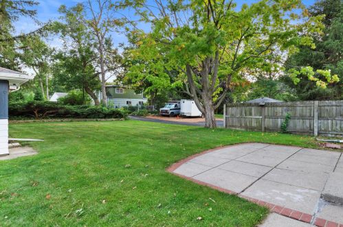 4617 Good Hope Rd, Milwaukee WI  53223-4837 exterior