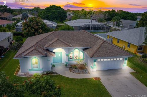 2877 Pace Dr, Fort Pierce, FL 34984-6223