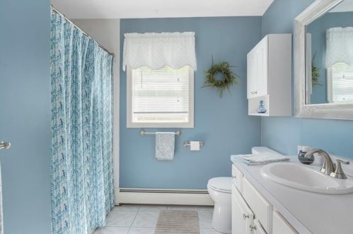 43 Ginger Trl, Coventry RI 02816-8262 exterior