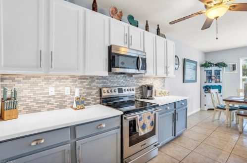 4131 19 Pl, Cape Coral FL  33909-4615 exterior