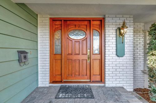 590 Duvall Ct, Sunnyvale, CA 94087-4425