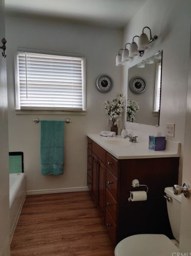 700 Tejon Ave, Colton CA  92324-2047 exterior