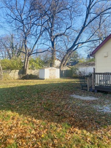 8 Cottage Ct, Cincinnati, OH 45230-2830