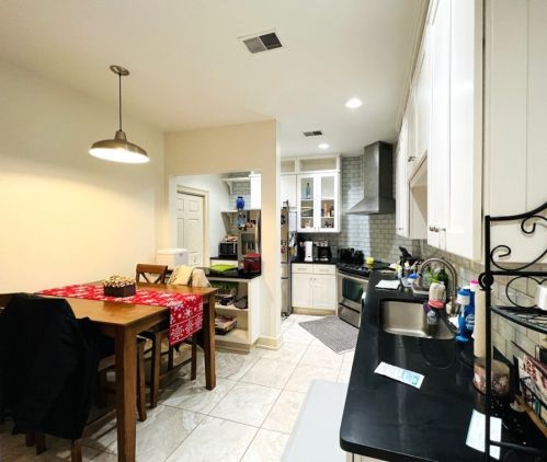 304 Rhodes Pl, New Castle PA  exterior