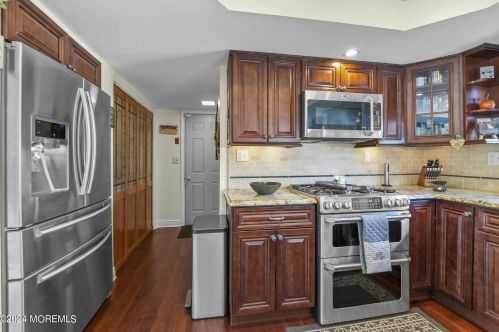 762 Adelphia Rd, East Freehold NJ 07728-8823 exterior