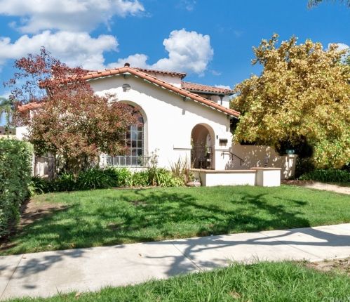 255 Claiborne Pl, Long Beach, CA 90807-2612