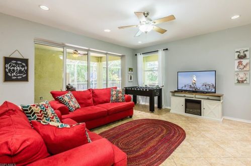 4083 Stow Way, Naples FL  34116-7311 exterior